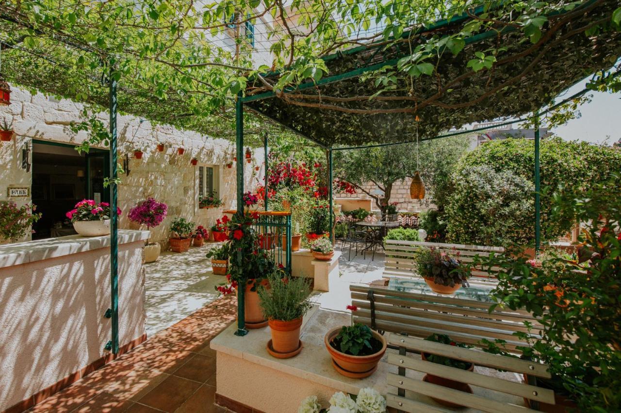 Heritage Hotel Park Hvar Хвар Екстериор снимка
